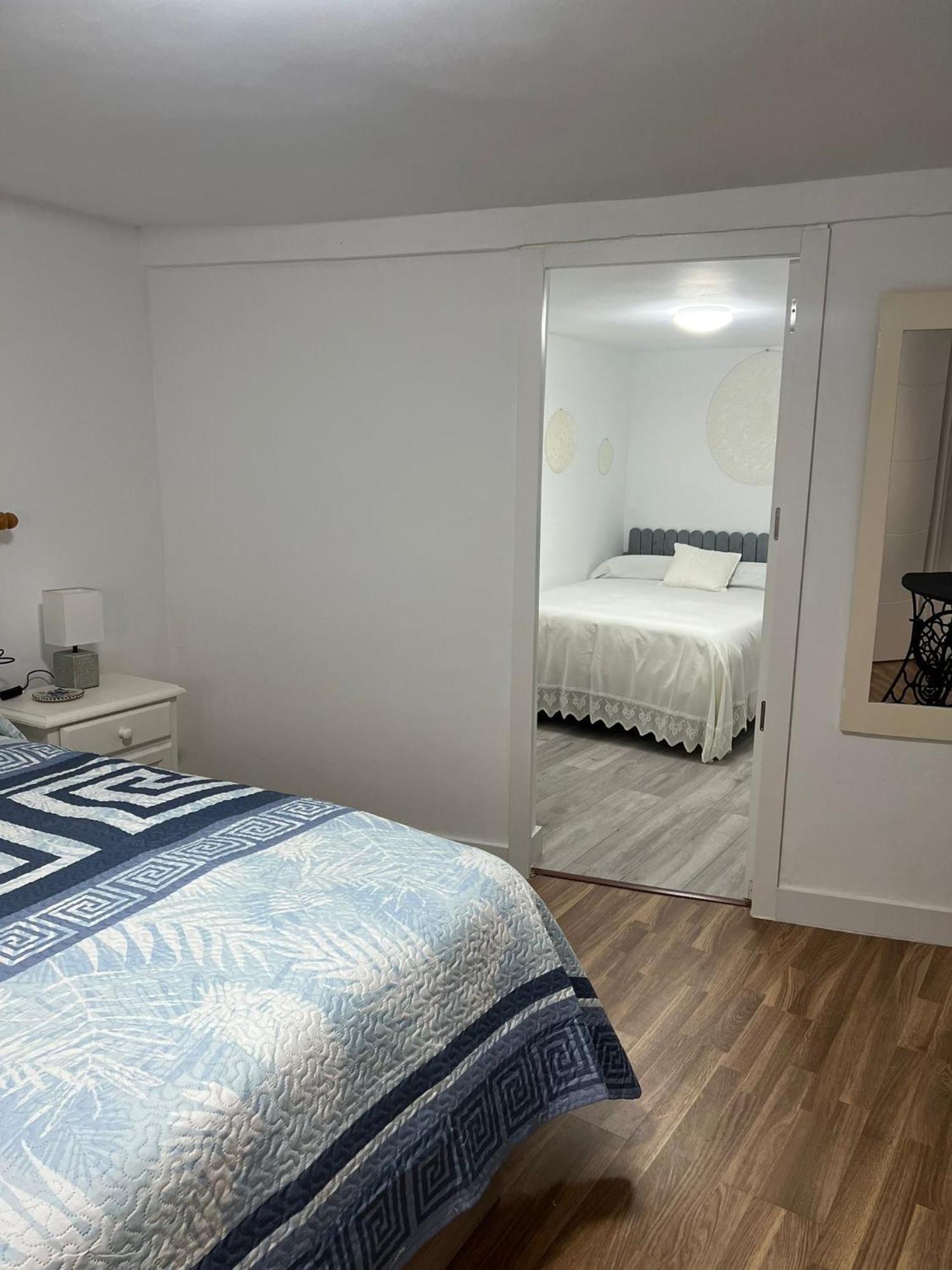 La Golondrina Apartment Candeleda Bagian luar foto