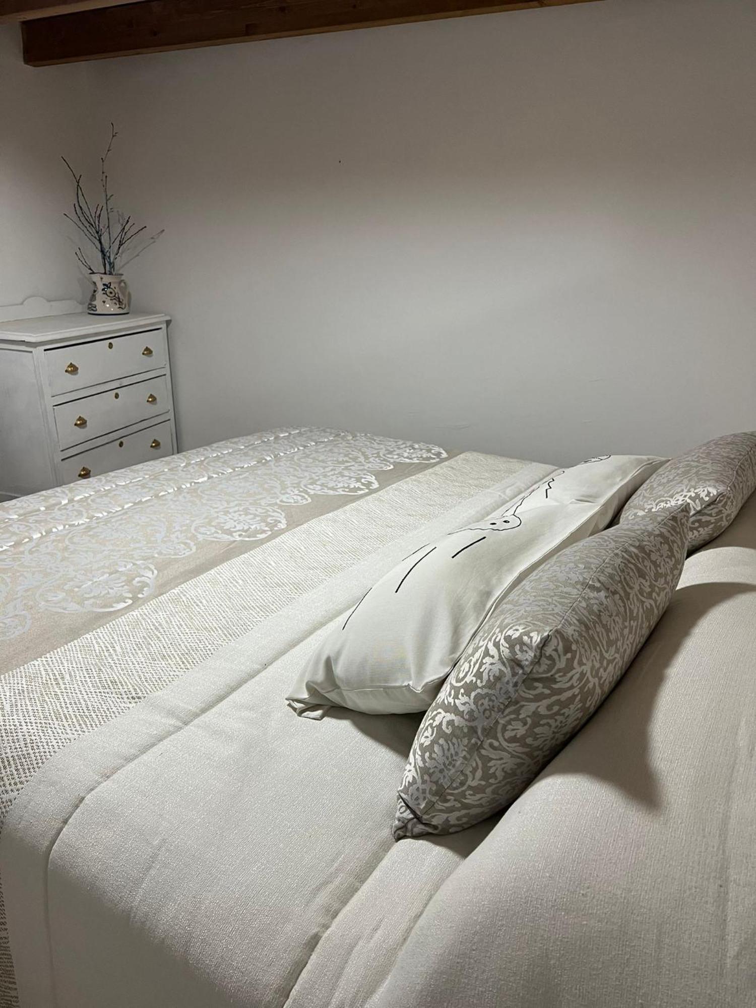 La Golondrina Apartment Candeleda Bagian luar foto